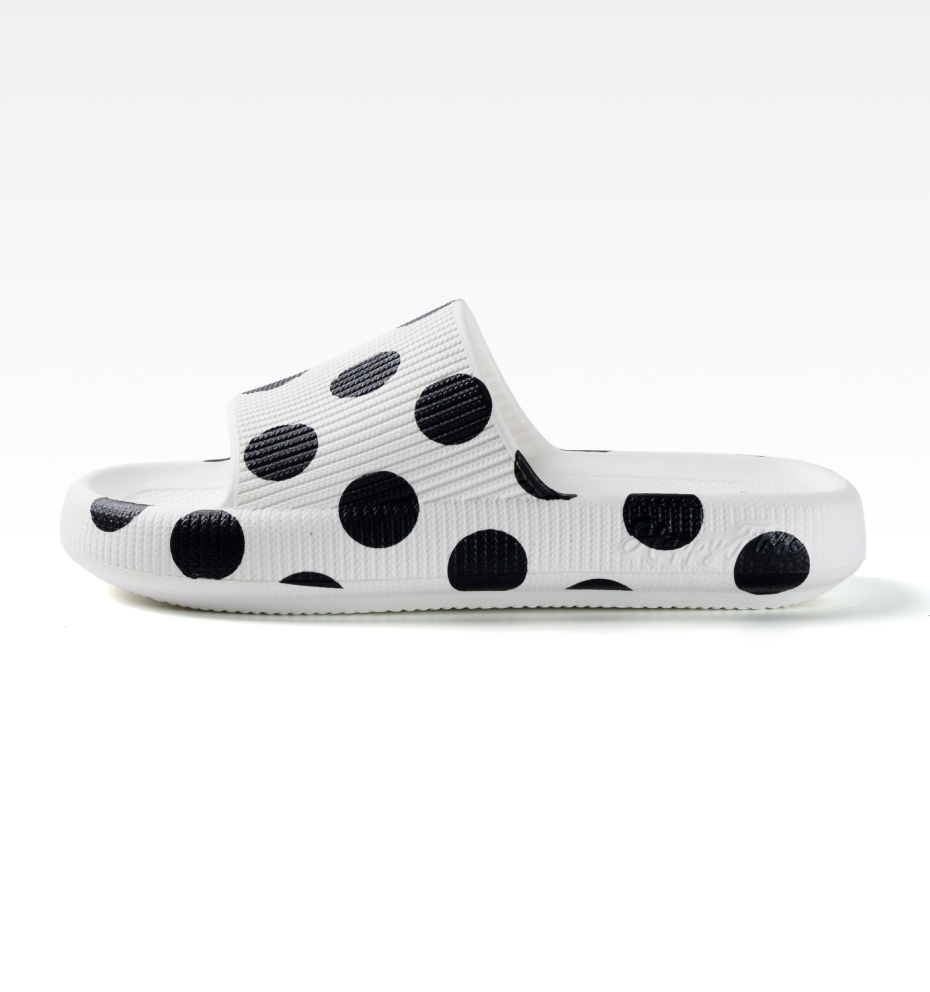 Happy Polkadots