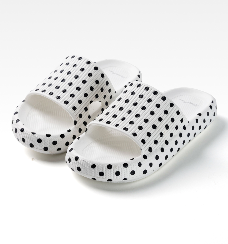 Happy Polkadots