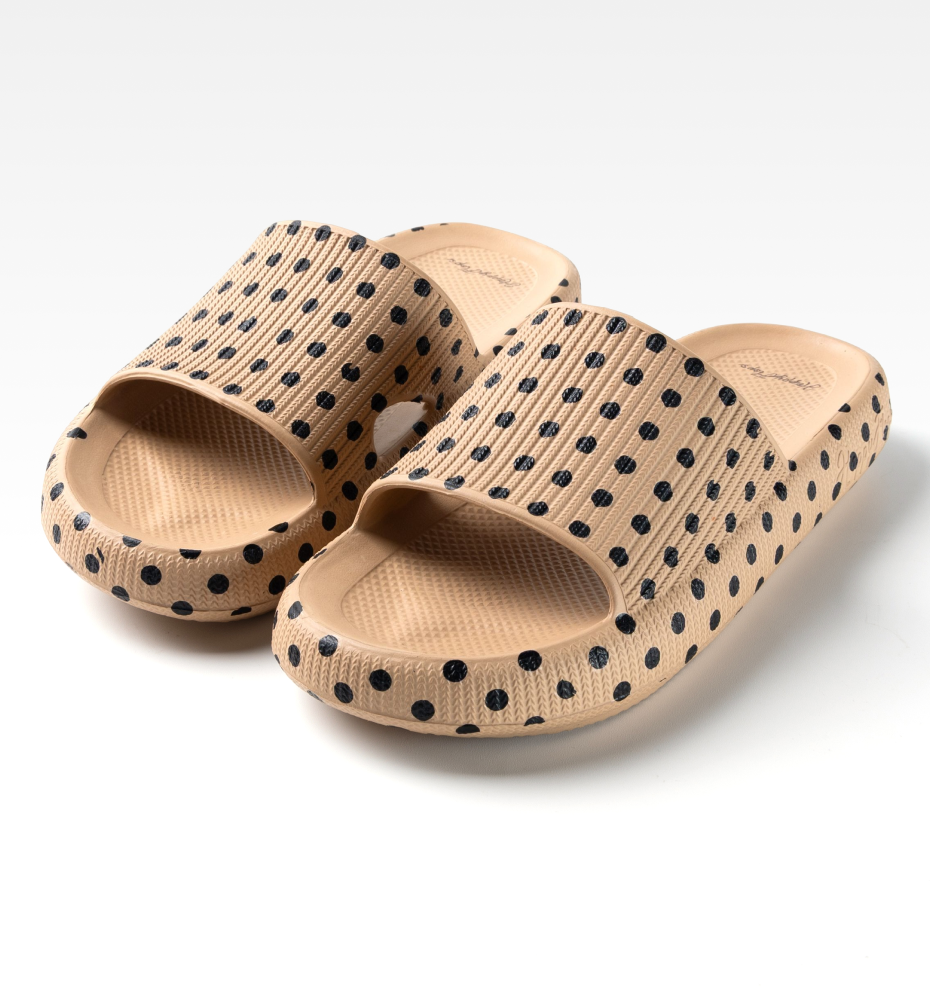 Happy Polkadots