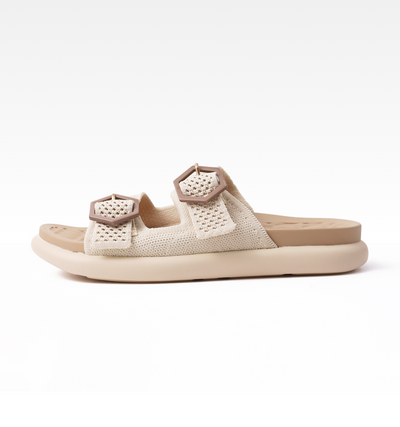 Sand Beige / 35
